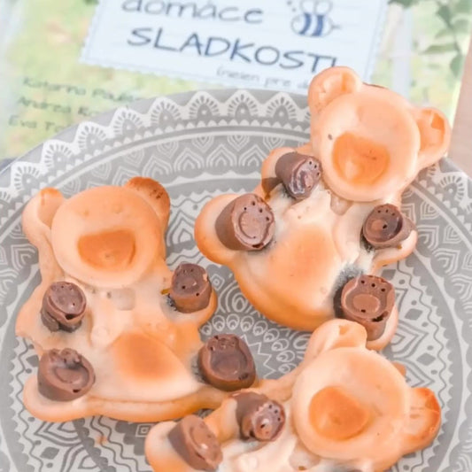Silicone mold for teddy bear cookies